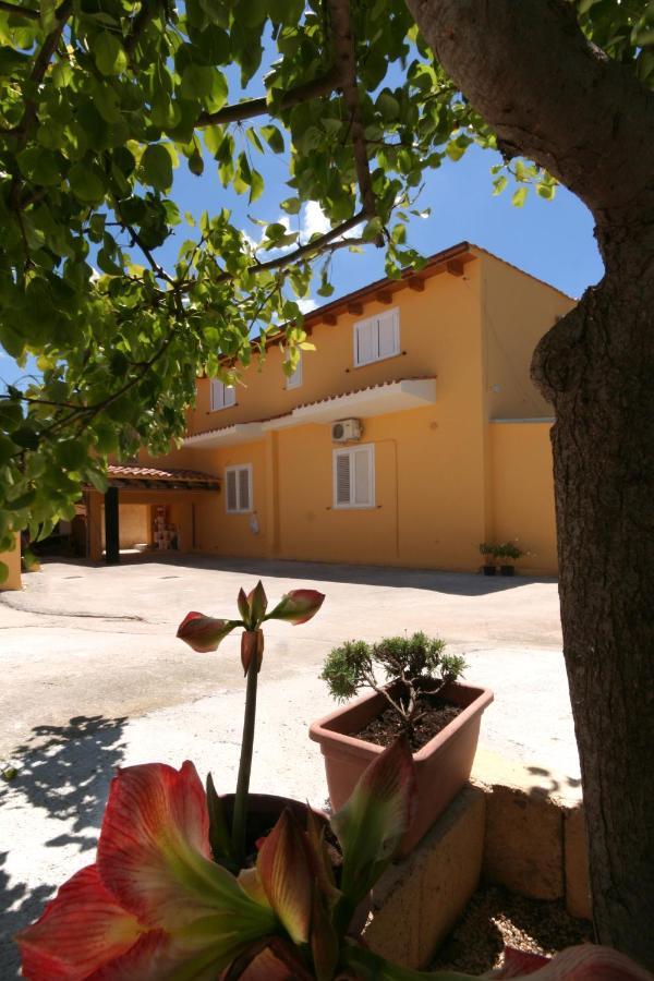 Villa Margherita ชากกา ภายนอก รูปภาพ